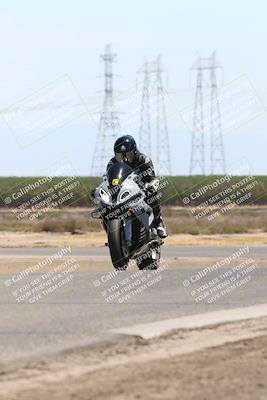 media/Aug-03-2025-TrackDaz (Sun) [[bf4a71acf9]]/C Group/1240pm (Wheelie Bump)/